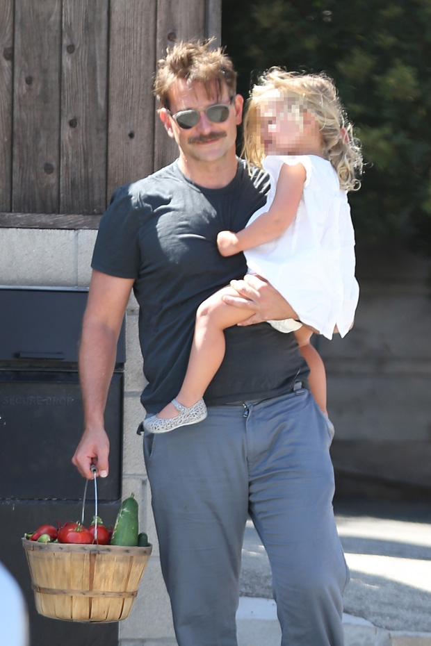 Bradley Cooper and Daughter Lea