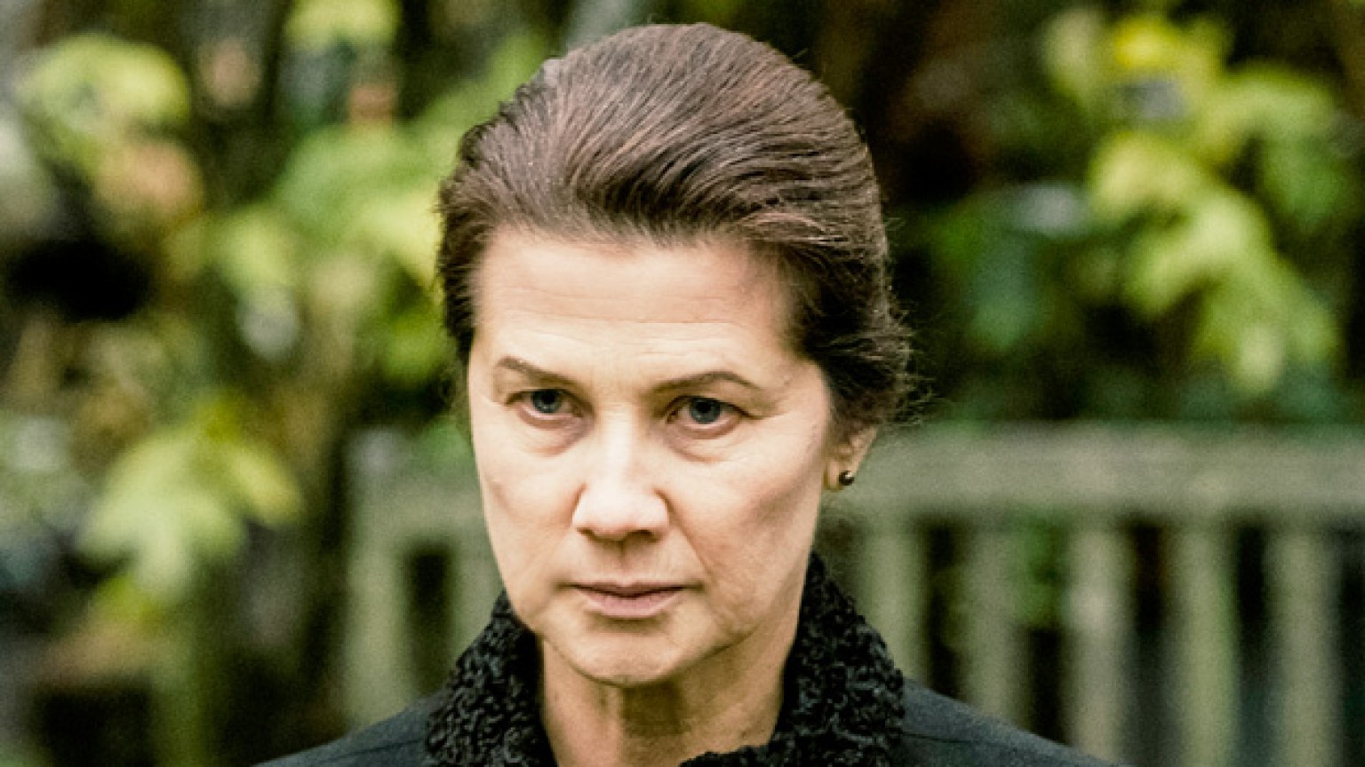‘Gates Of Paradise’ Lifetime Movie Daphne Zuniga Exclusive Interview