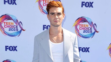 KJ Apa Teen Choice Awards