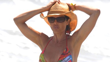 Lisa Rinna bikini photo