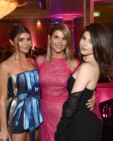 Lori Loughlin, Olivia Jade and Bella Giannulli
The Women's Cancer Research Fund hosts An Unforgettable Evening, Cocktails, Beverly Wilshire Hotel, Los Angeles, USA - 28 Feb 2019