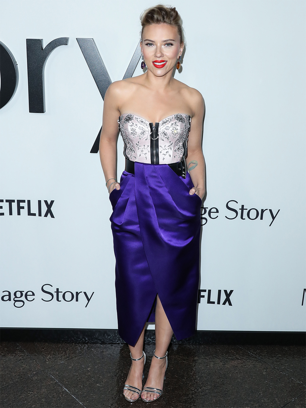 Scarlett Johansson Wearing Louis Vuitton With Taffin Jewelry Arrives At The Los Angeles Premiere Of Netflix's 'Marriage Story'