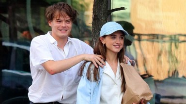 Charlie Heaton & Natalia Dyer