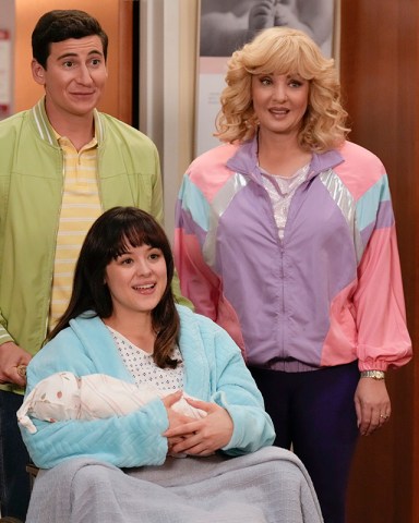THE GOLDBERGS - “Uncle-ing” – With her due date approaching, Erica is over the exhausting pregnancy and demands a “babymoon.” When things take an unforeseen turn, Geoff is tasked with producing the one person Erica needs more than anyone. Meanwhile, Adam and Barry seek out advice on “uncle-ing” from some unexpected sources on an all-new episode of “The Goldbergs,” WEDNESDAY, OCT. 19 (8:30-9:00 p.m. EDT), on ABC. (ABC/Scott Everett White)
SAM LERNER, HAYLEY ORRANTIA, WENDI MCLENDON-COVEY