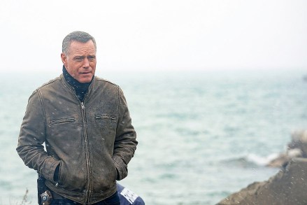 Chicago PD -- "the right thing" Episode 815 -- Photo: Jason Beghe as Hank Voight -- (Photo: Lori Allen/NBC)