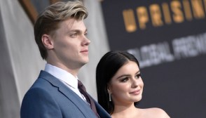 Ariel Winter, Levi Meaden