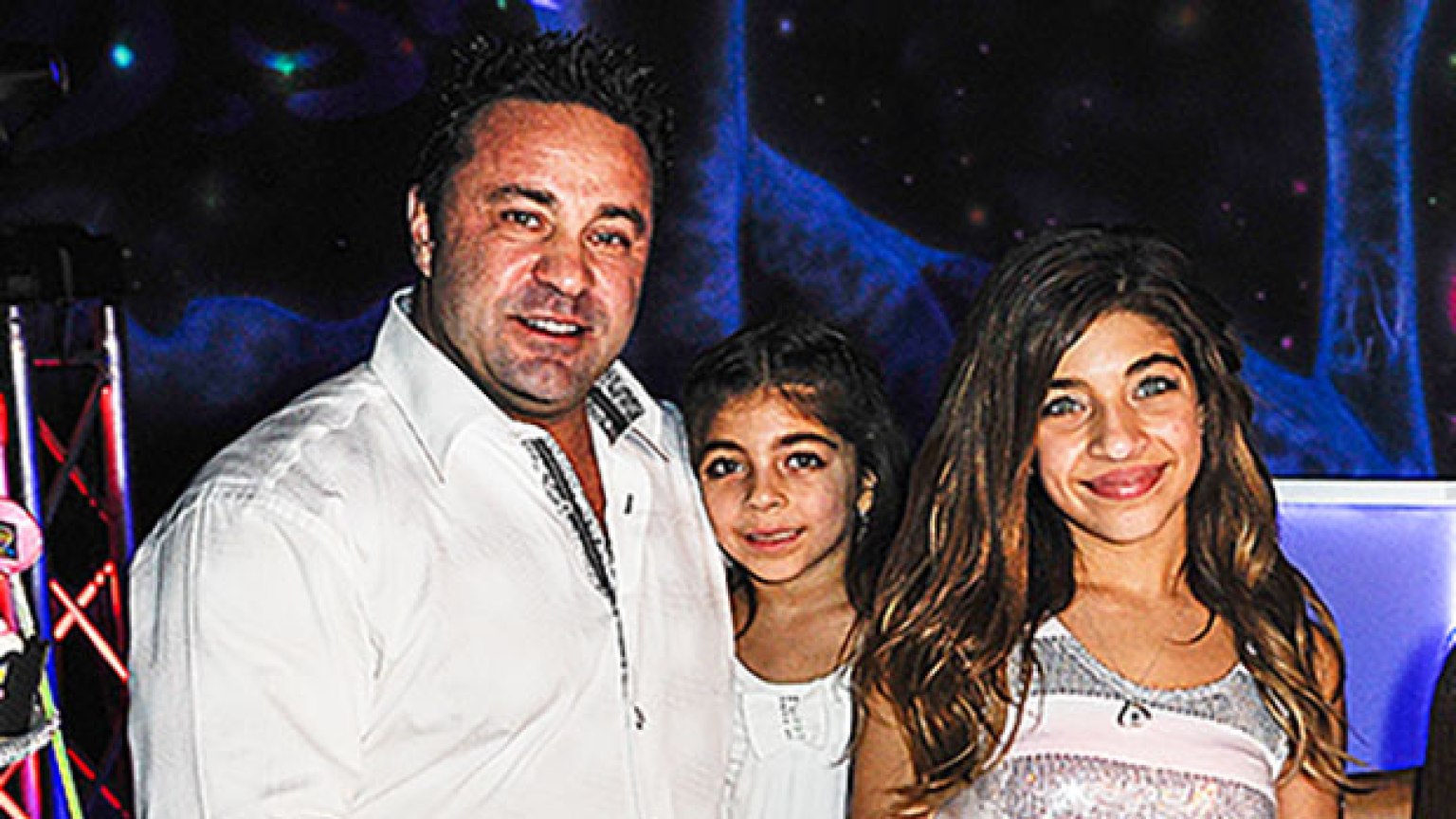Gia & Milania Giudice Post Tributes For Dad Joe As He Leaves For Italy
