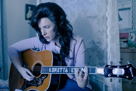 Patsy & Loretta is based on the untold true story of the friendship between two of country music’s greatest icons, Patsy Cline (Megan Hilty) and Loretta Lynn (Jessie Mueller). When they first met, Patsy was already one of the biggest stars in country music while Loretta was just a coal miner’s daughter, starting off with little to her name but a $17 guitar.  Instead of seeing Loretta as competition, Patsy took Loretta under her wings to help her make it in Nashville. Soon, they became close friends, touring together, bonding over their husband troubles and commiserating on being females in the male-dominated music business. Then in 1963, the country music community was struck with a tragedy when at just age 30, Patsy died in a plane crash. Despite the devasting loss of her friend, Loretta continued on in the industry and is today, known as the First Lady of Country Music. To this day, Loretta remains grateful to Patsy for her mentorship and above all, friendship, as the country music trailblazer that paved the way for Loretta