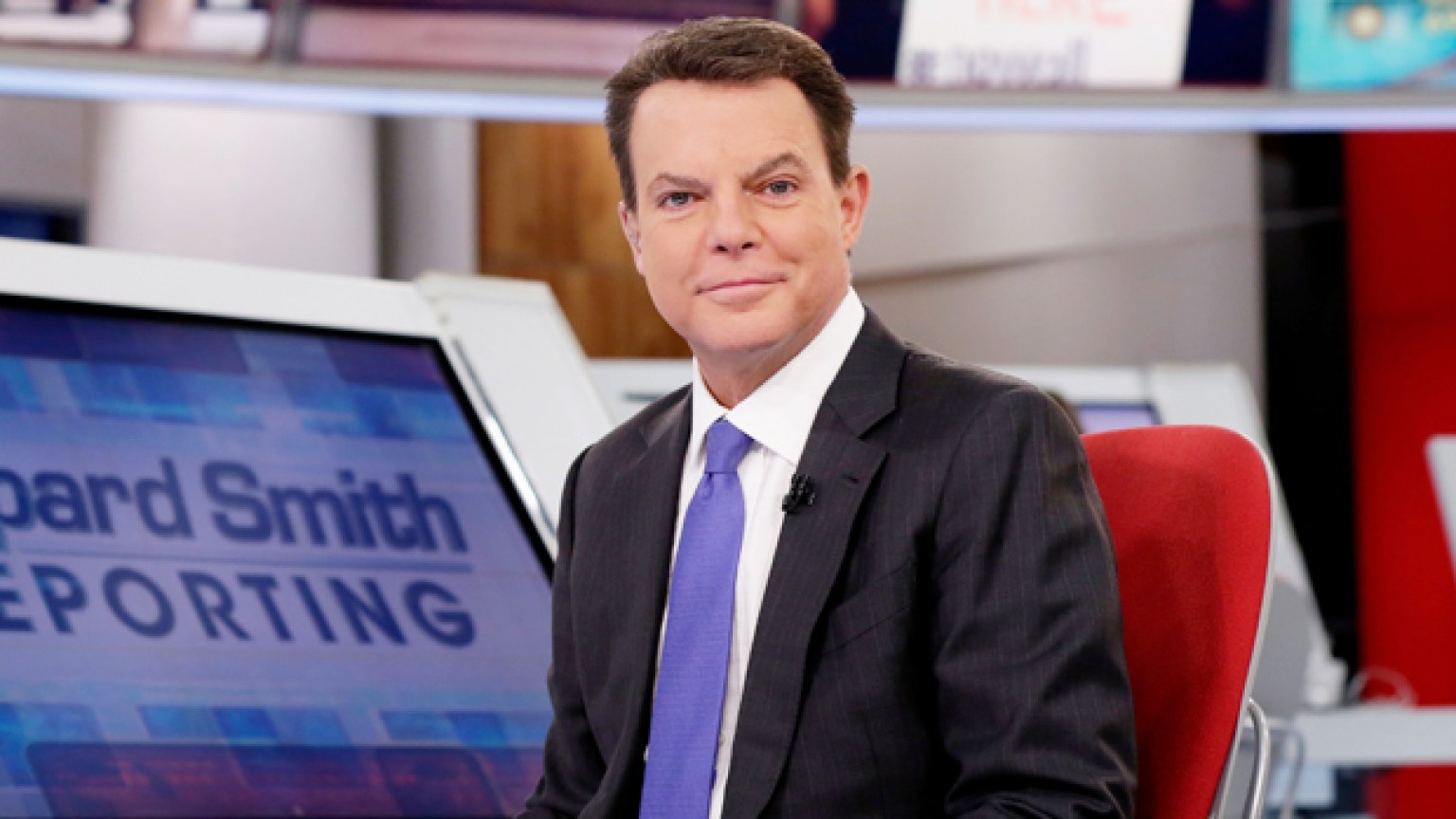Who Is Shepard Smith 5 Things To Know About Former Fox News Anchor