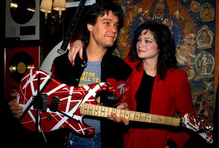 Eddie Van Halen and Valerie Bertinelli 1985. Credit: 3773528Globe Photos/MediaPunch /IPX