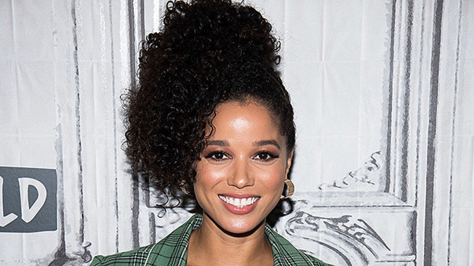 Who Is Alisha Wainwright? 5 Things About The Actress Hollywood Life