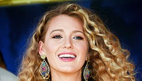 blake lively broken arm