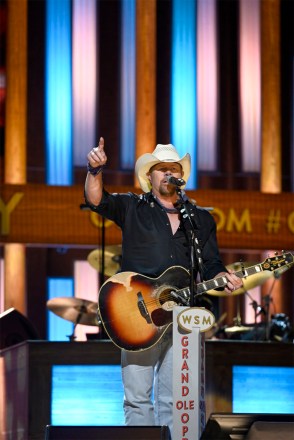 DOLLY PARTON: 50 YEARS AT THE OPRY -- Pictured: Toby Keith -- (Photo by: Katherine Bomboy/NBC)