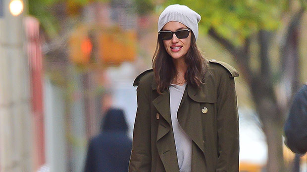 Irina Shayk And Daughter Lea Go For A Walk In Nyc Pic Hollywood Life 2767