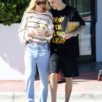 Justin Bieber and wife Hailey Bieber grab juice together on Thanksgiving Day in Miami