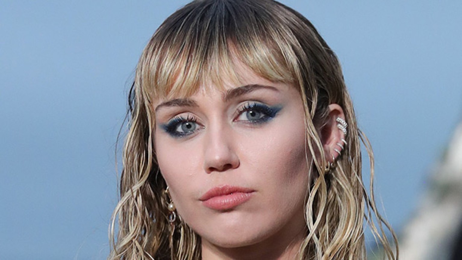 2. Miley Cyrus Rocks New Platinum Blue Hair at the 2019 Met Gala - wide 7