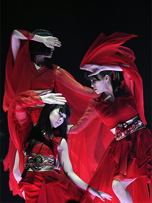 perfume-gallery-feature.jpg?