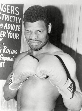 Olympic Boxer Leon Spinks is pictured in this undated posed action photo
LEON SPINKS, USA