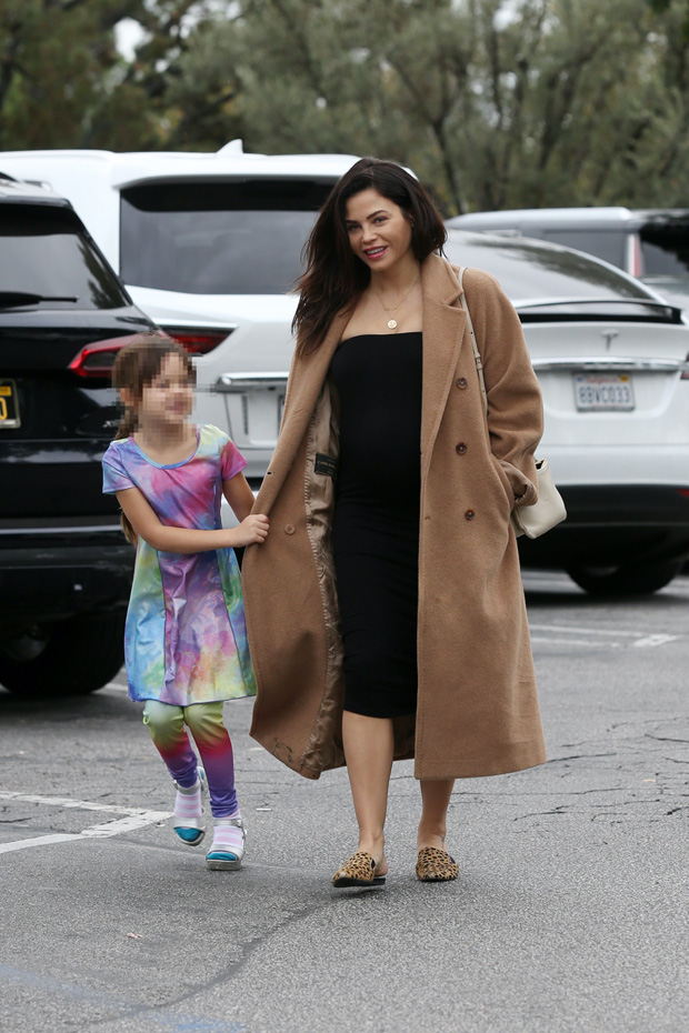 Pregnant Jenna Dewan Goes On Outing With Daughter Everly In L A Hollywood Life