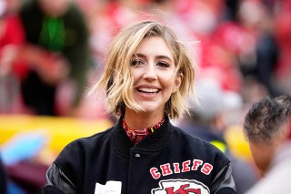 Saturday Night Live cast member Heidi Gardner is seen before the start of an NFL football game between the Kansas City Chiefs and the Pittsburgh Steelers, in Kansas City, Mo
Steelers Chiefs Football, Kansas City, United States - 26 Dec 2021