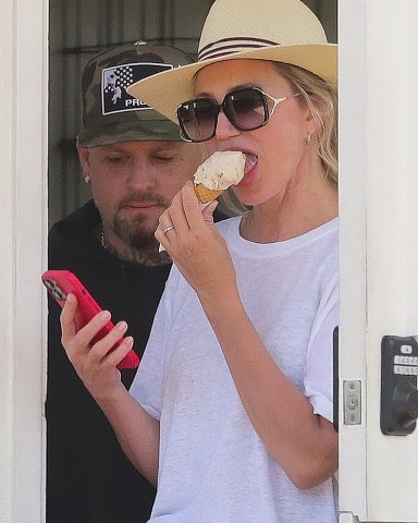 Montecito, CA  - *EXCLUSIVE*  - Cameron Diaz and Benji Madden go for ice cream treat in Los Angeles, CA.

Pictured: Cameron Diaz and Benji Madden

BACKGRID USA 31 JULY 2023 

BYLINE MUST READ: BACKGRID

USA: +1 310 798 9111 / usasales@backgrid.com

UK: +44 208 344 2007 / uksales@backgrid.com

*UK Clients - Pictures Containing Children
Please Pixelate Face Prior To Publication*