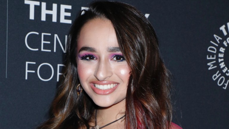 Jazz Jennings Reveals Gender Confirmation Surgery Scars Pics Hollywood Life