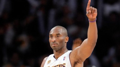 Kobe Bryant Honoured at First Lakers Game Since Death