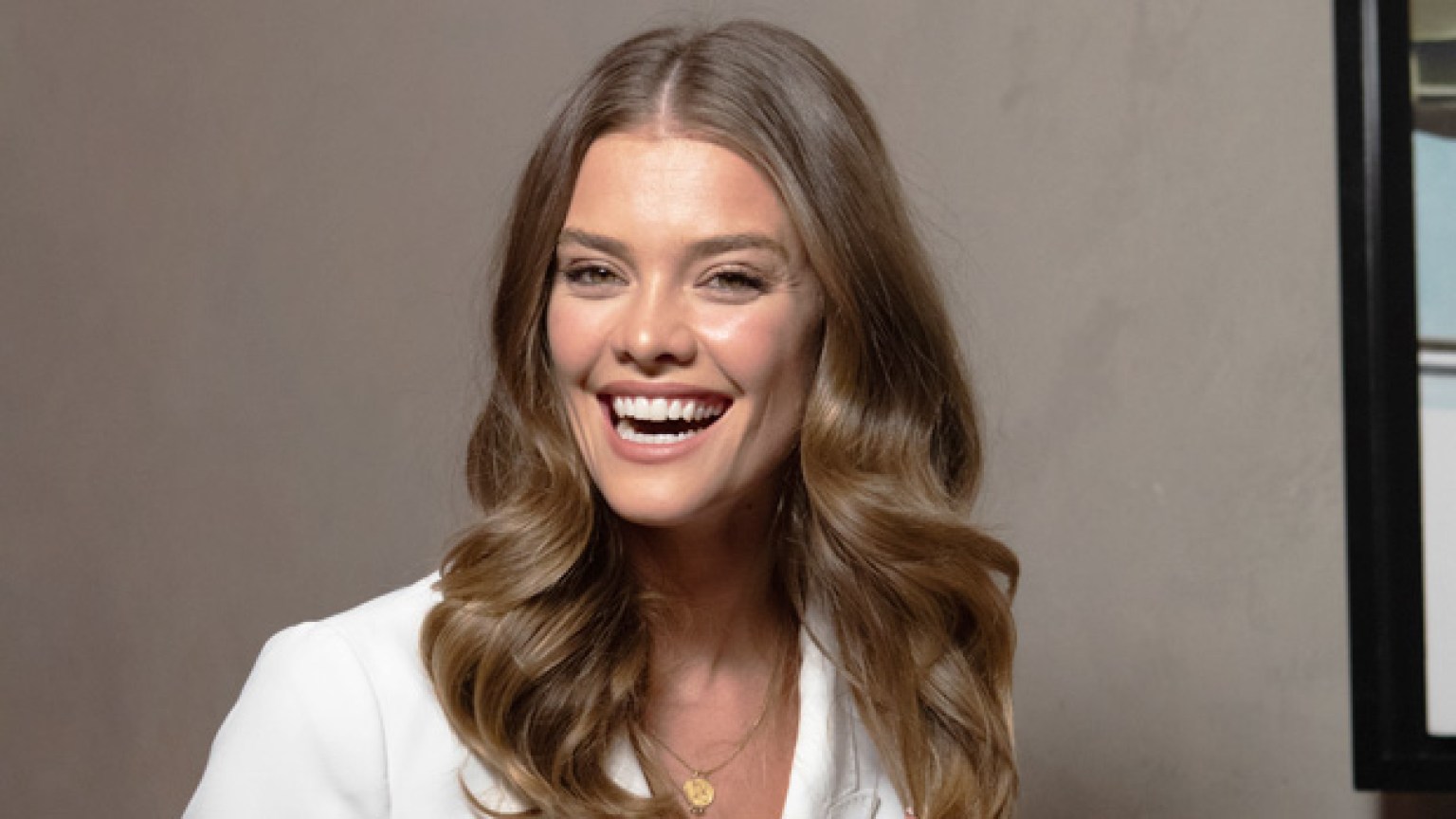 Nina Agdal’s Workout Secrets: Exercises At Home – Hollywood Life