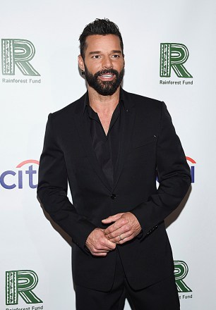 Ricky Martin chega ao 30º aniversário Rainforest Fund Benefit Concert no Beacon Theatre, em Nova York Rainforest Fund Benefit Concert Red Carpet, Nova York, EUA - 09 de dezembro de 2019