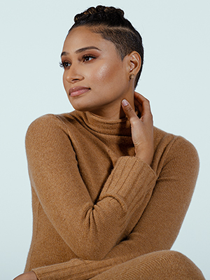 Rosanny Zayas: Exclusive Photos – Hollywood Life