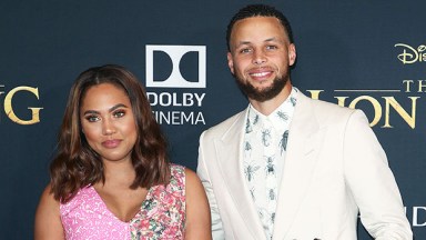 Ayesha & Steph Curry with their daughters