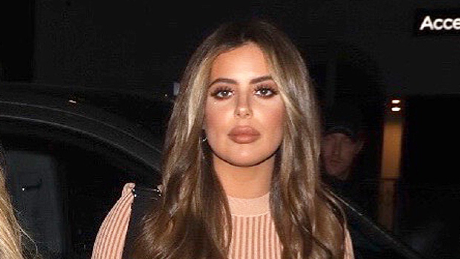 Brielle Biermann Flaunts Full Lips And Brunette Hair At The Beach Clip