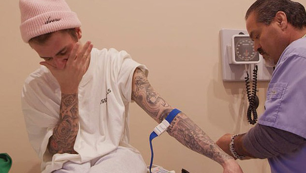 Justin Bieber Sleeps In Hyperbaric Chamber & Gets IV