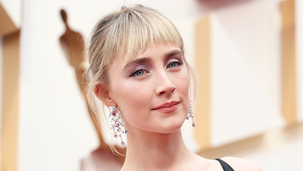 Saoirse Ronan At Oscars 2020: Wows In Plunging Gown & Shows Off Bangs ...