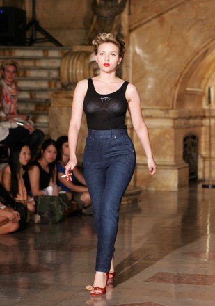 Actress Scarlett Johansson on the runway at Imitation of Christ's spring 2006 show at Surrogate's Court.
Imitation of Christ Spring 2006, New York