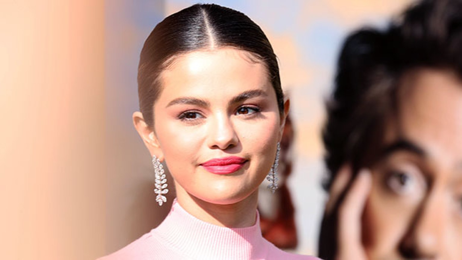 Selena Gomez Announces ‘Rare Beauty’ Line In New Video Watch