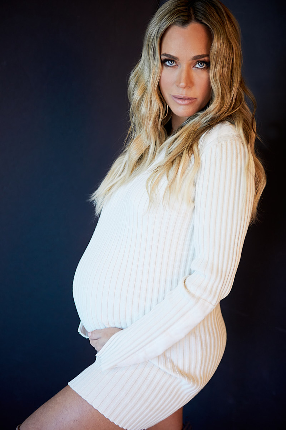 Teddi-Mellencamp-Exclusive-Portraits-4