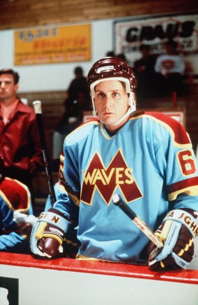 Who Is Emilio Estevez? 5 Things About 'The Mighty Ducks' Actor – Hollywood  Life
