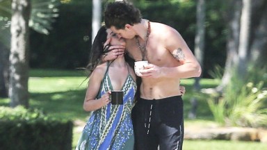 Camila Cabello & Shawn Mendes kissing