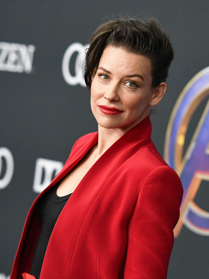 Evangeline Lilly on the red carpet