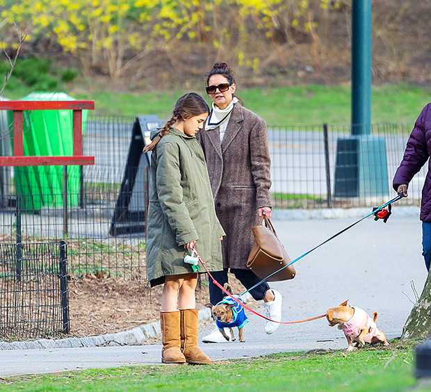 Katie Holmes, Suri Cruise