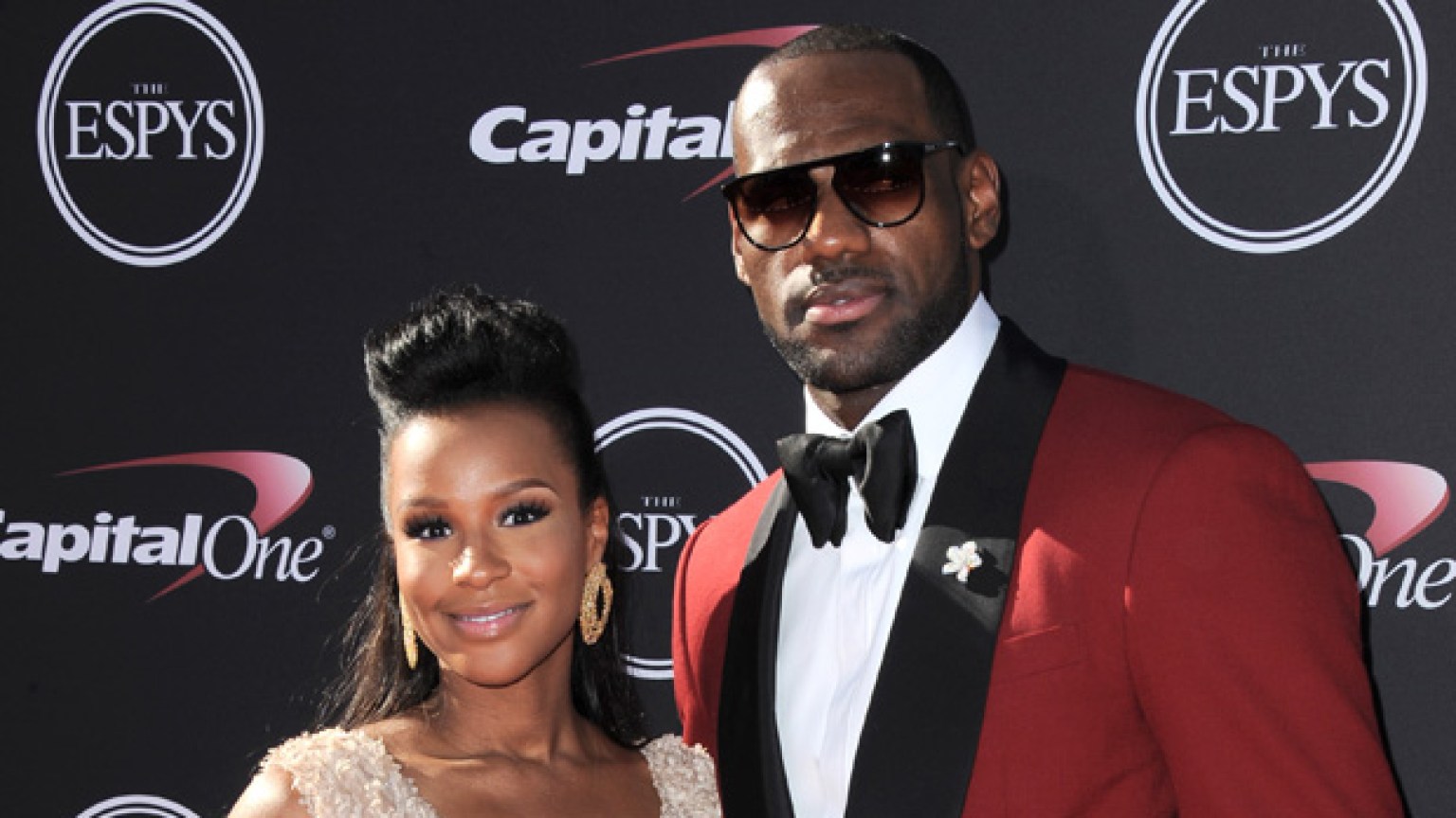 LeBron James Pays Wife Savannah A Sweet Compliment on IG: ‘My Queen ...