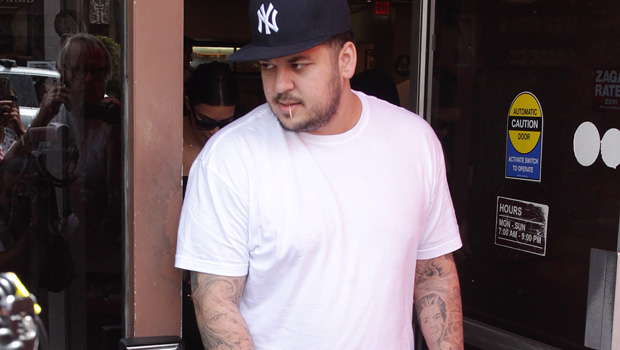 Rob Kardashian Gets Birthday Messages From Kim, Kendall & Kris ...