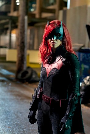 Batwoman -- "Through the Looking Glass" -- Image Number:  BWN11B_0444b -- Pictured: Ruby Rose as Batwoman -- Photo: Colin Bentley/The CW -- © 2020 The CW Network, LLC. All rights reserved.
