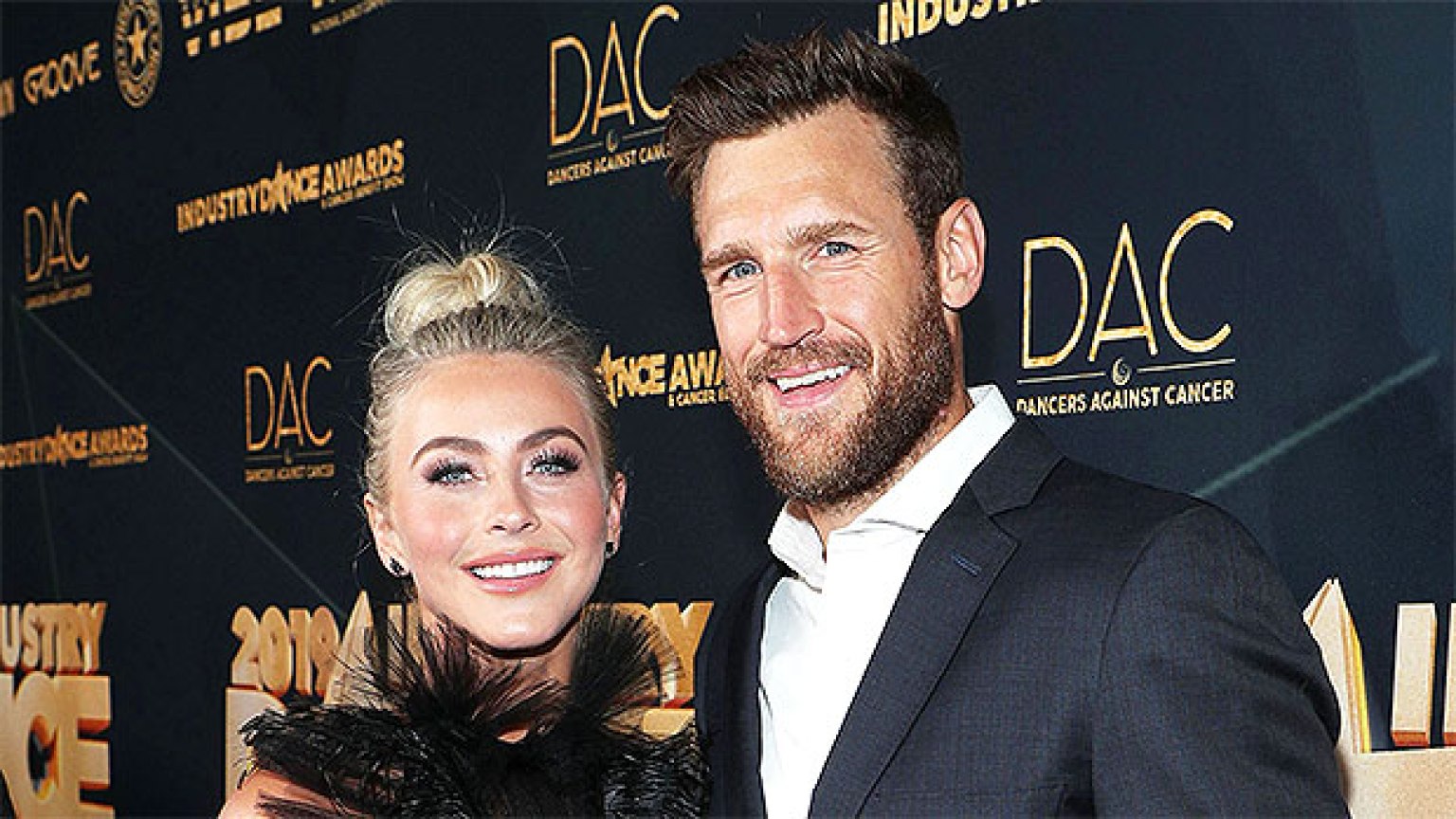 Why Julianne Hough And Brooks Laich In Quarantine Separately Amid Split Rumors Hollywood Life