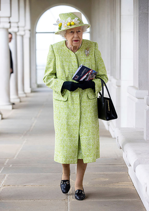 Queen Elizabeth Wore a Hot-Pink Coat and Coordinating Hat at Her Latest  Appearance