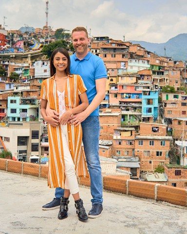 As seen on TLC’s 90 Day Fiance: The Other Way, Tim from Texas and Meliza from Medellin pose for a portrait.