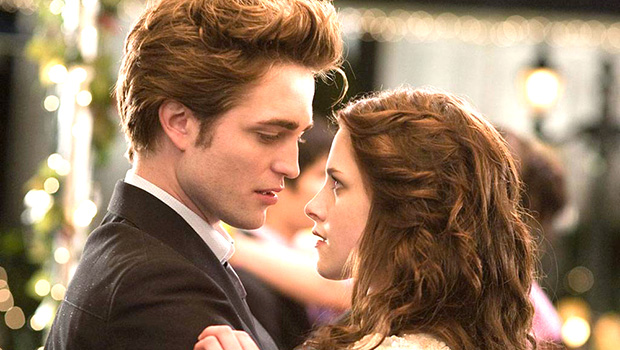Twilight' Fans Are Twerking To 'Bella's Lullaby' On TikTok ...