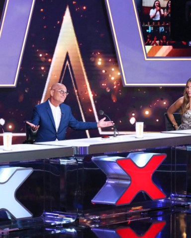 AMERICA'S GOT TALENT -- "Live Show 4" Episode 1517 -- Pictured: (l-r) Heidi Klum, Howie Mandel, Sofia Vergara -- (Photo by: Trae Patton/NBC)