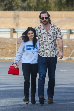 Los Angeles, CA  - *EXCLUSIVE* - Actress Ariel Winter is all smiles while heading out to lunch with her new boyfriend actor Luke Benward. The new couple headed to Patys Restaurant in Toluca Lake.Pictured: Ariel Winter, Luke BenwardBACKGRID USA 20 DECEMBER 2019 BYLINE MUST READ: WCP / BACKGRIDUSA: +1 310 798 9111 / usasales@backgrid.comUK: +44 208 344 2007 / uksales@backgrid.com*UK Clients - Pictures Containing ChildrenPlease Pixelate Face Prior To Publication*